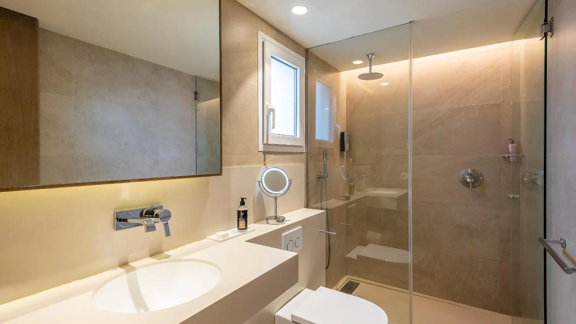 Inturotel Esmeralda Park Cala D´Or 4*,