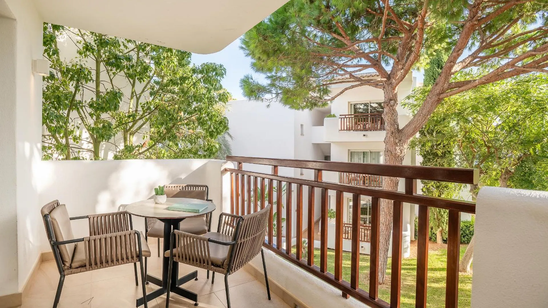 Inturotel Esmeralda Park Cala D´Or 4*,