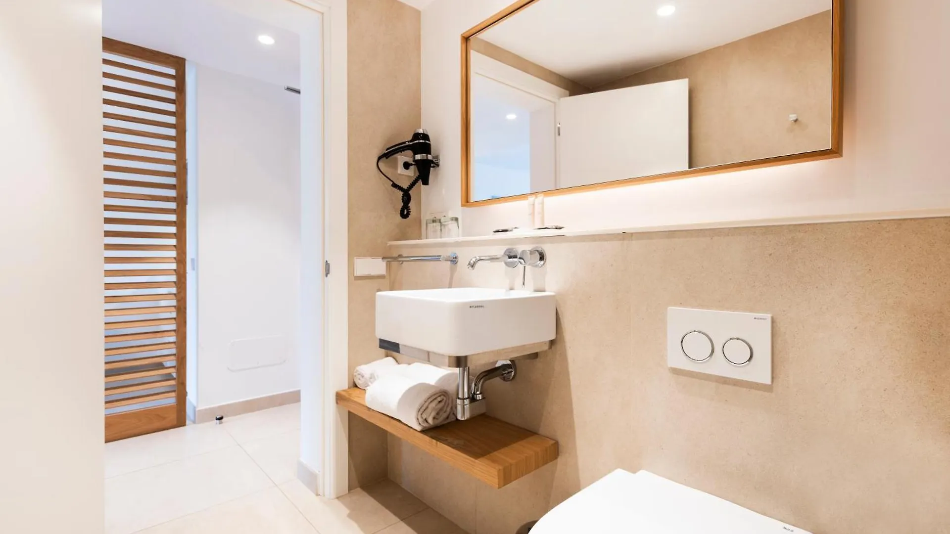 **** Lägenhetshotell Inturotel Esmeralda Park Cala D´Or Spanien