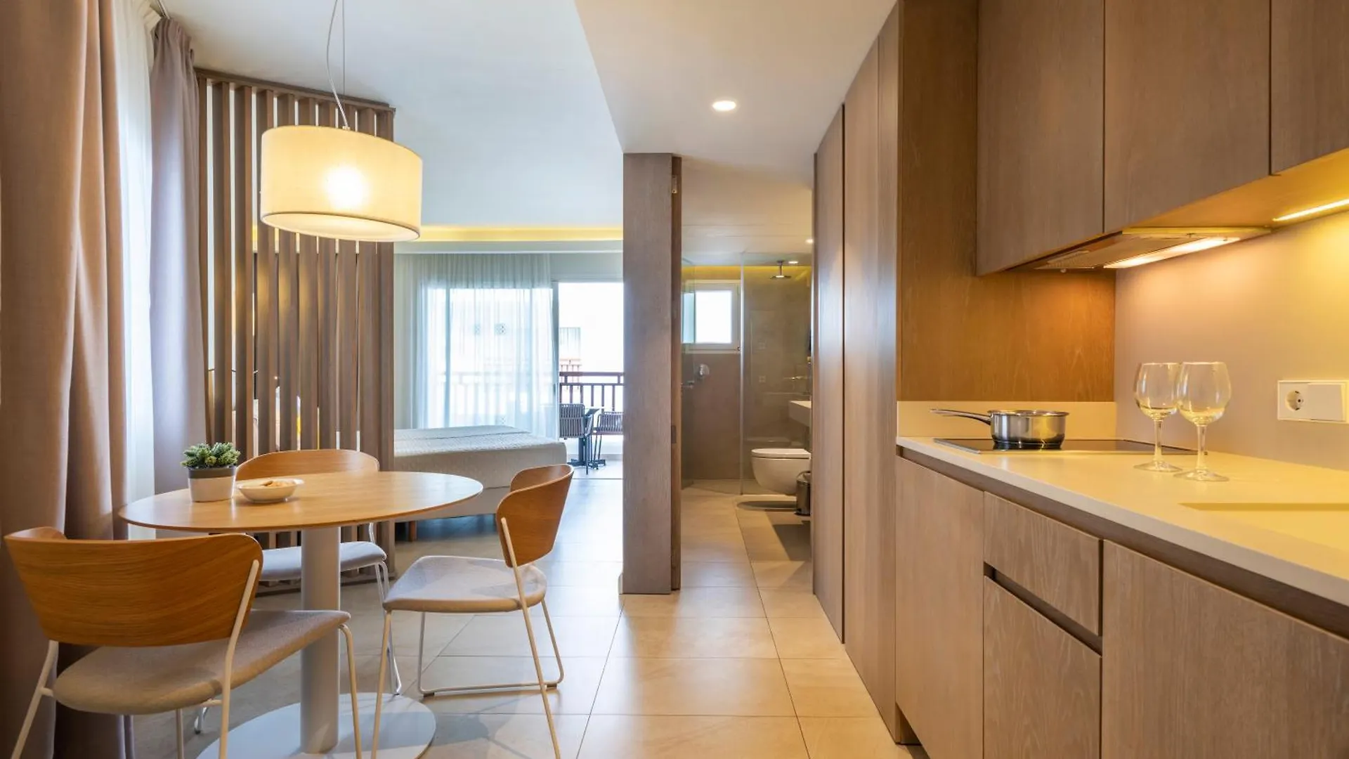 **** Apartmanhotel Inturotel Esmeralda Park Cala D´Or Spanyolország